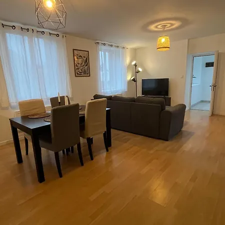 Apartment T3 Meuble Et Equipe A Tourlaville Cherbourg-en-Cotentin